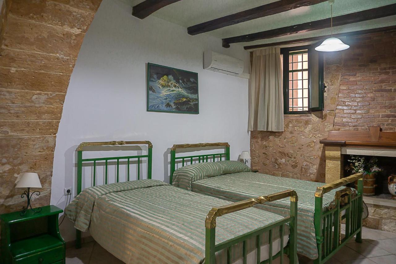 חאניה Anastasia Apartments מראה חיצוני תמונה