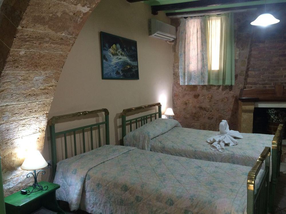 חאניה Anastasia Apartments מראה חיצוני תמונה