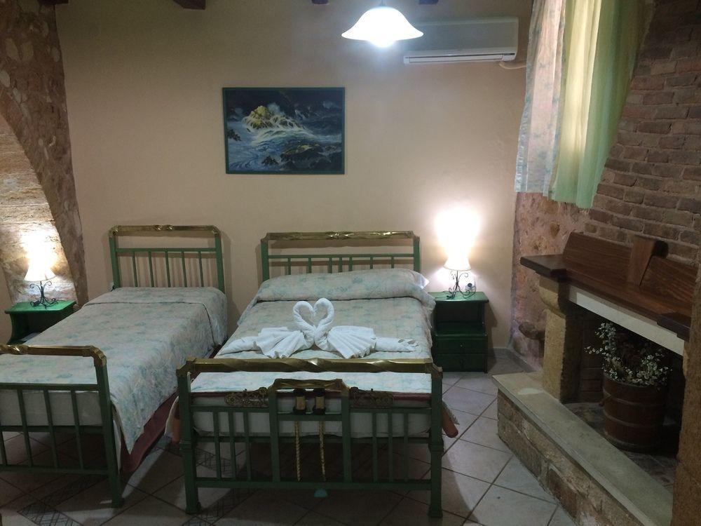 חאניה Anastasia Apartments מראה חיצוני תמונה