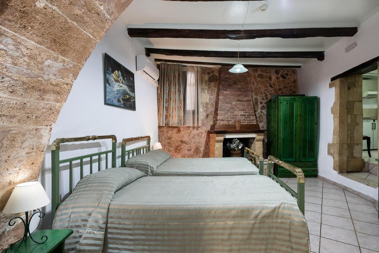 חאניה Anastasia Apartments מראה חיצוני תמונה